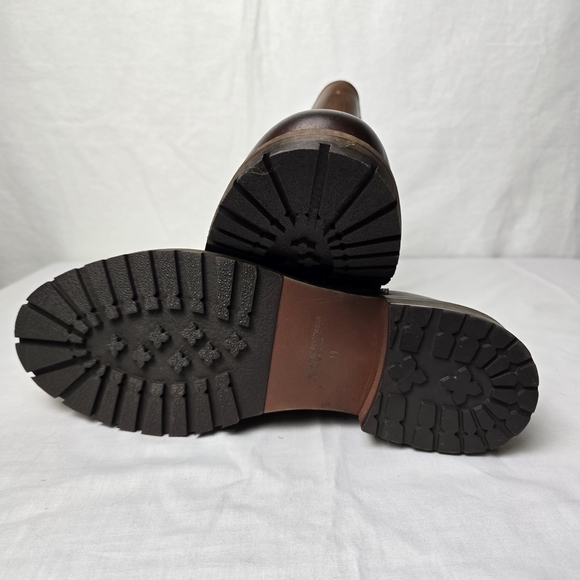 DAILY DEAL!!! Reserved Footware New York. Elegant Dark Brown Leather Ankle Boots - Picture 4 of 6